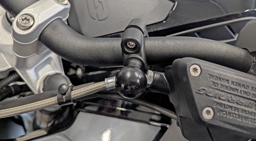 BMW R 1200 RT, LC (2014-2018) RAM-ball mount for tubular handlebar