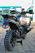 Hornig による BMW R1300GS Adventure オールブラックのコンバージョン